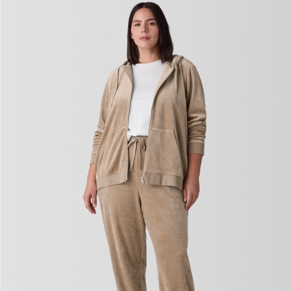 Eileen Fisher NWOT Large Cozy Velour Knit Hooded Jacket in Biscuit - Picture 2 of 10